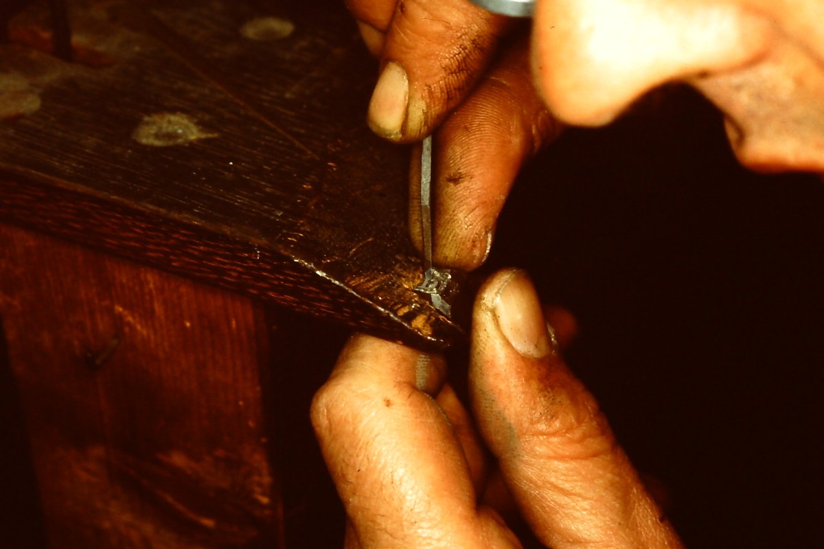 retypefoundry's tweet photo. From the Piet Jacobs' collection: never published photos of Henk Drost cutting punches at Joh. Enschedé &amp; Z. #punchcutting #typography #letterpress https://t.co/twXFMYtNpP