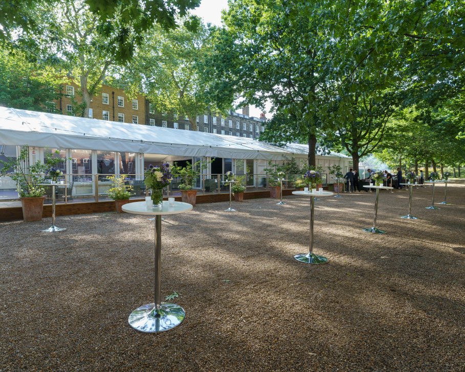 Go Ask eve (@_goaskeve) on Twitter photo Shining a light on one of our show-stopping venues <a href="/HonSocGraysInn/">Gray's Inn</a> ✨🌳 The ideal spot for those upcoming festive celebrations, the perfect backdrop for your wedding or your next work conference, you will be blown away, by this venue. - 🔗 in our bio #goaskeve #graysinnvenue Shining a light on one of our show-stopping venues <a href="/HonSocGraysInn/">Gray's Inn</a> ✨🌳 The ideal spot for those upcoming festive celebrations, the perfect backdrop for your wedding or your next work conference, you will be blown away, by this venue. - 🔗 in our bio #goaskeve #graysinnvenue
