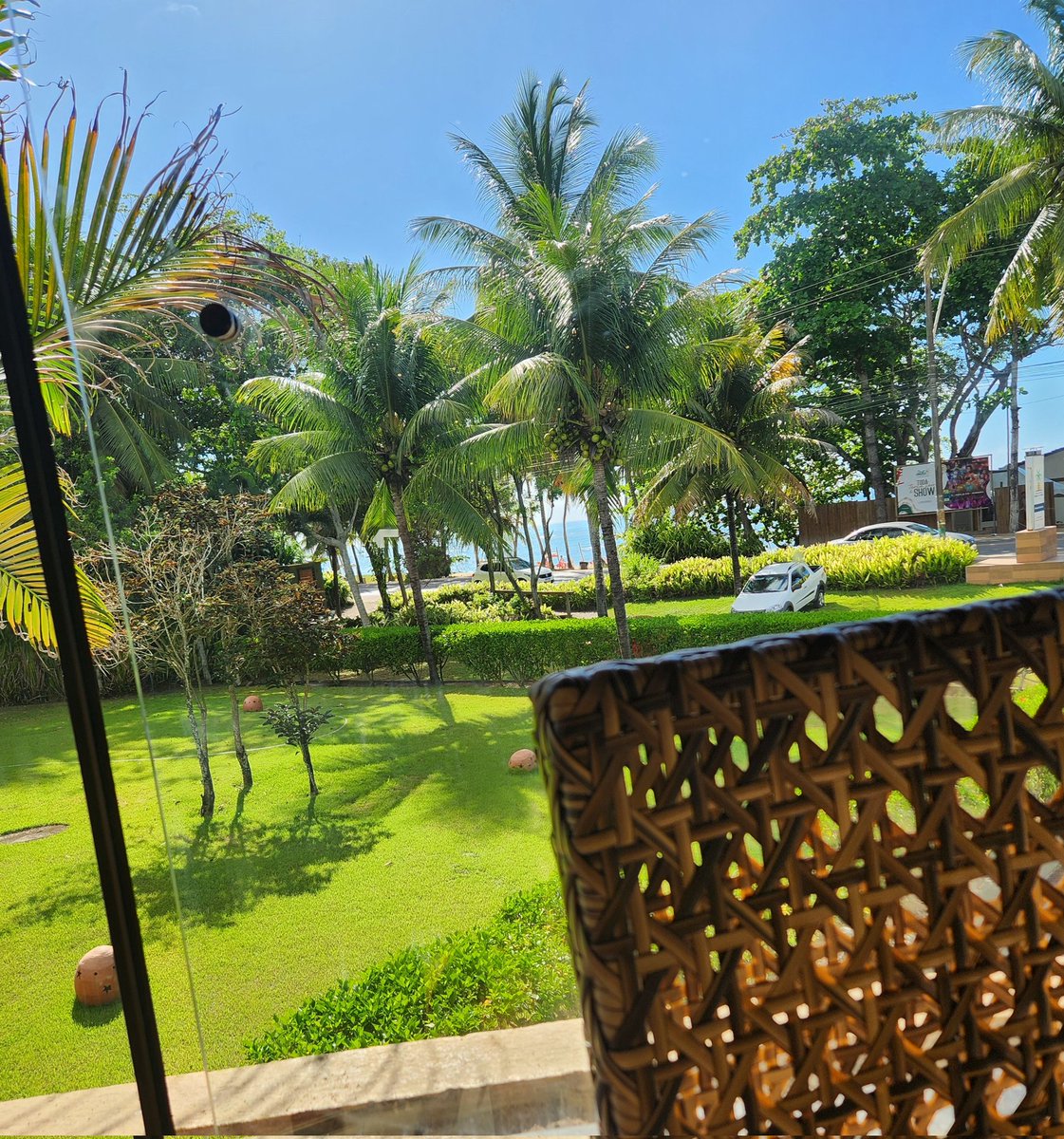 josefglis's tweet photo. Feriado 🍺
Porto Seguro. https://t.co/aD57J9yw1L