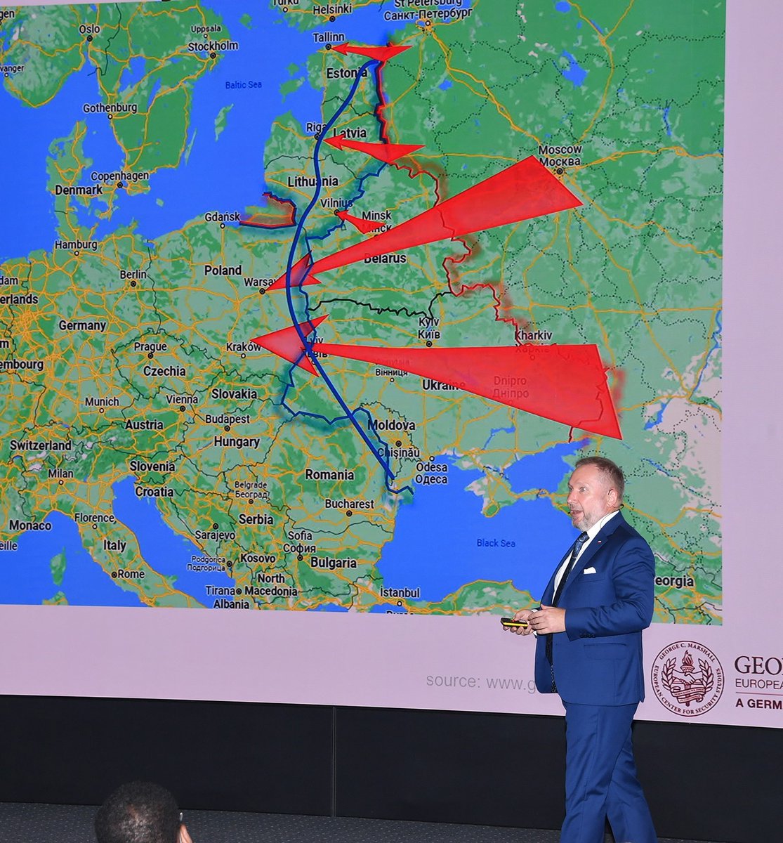 Marshall_Center's tweet photo. 🌍The last few days have had a #RegionalFocus for #GCMC’s Program on Applied Security Studies students. Eastern Flank speakers include foreign policy expert Dr. Yevgeniya Gaber, &amp; #GCMC professors Dr. Graeme Herd and Rear Adm. Piotr Niec. For more, visit https://t.co/qwocNvCWJm https://t.co/GsttPrbuaG