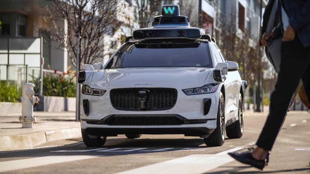aramir1010's tweet photo. Futturnauta, Tens of Thousands of People Can Now Order a Waymo Robotaxi Anywhere in San Francisco https://t.co/Hd3Z7XuQ08 #Futturnauta https://t.co/6ZxA9CYEyp