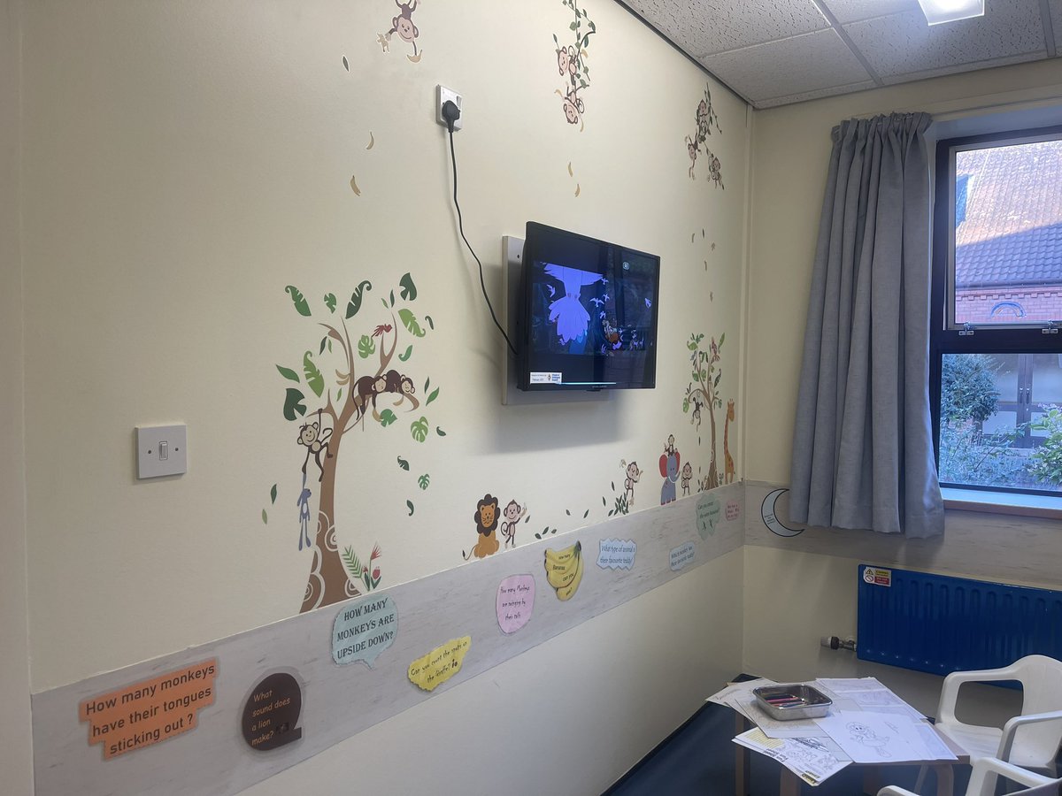 Medication management day in CSCS - this morning we visited  Bridlington OPD &amp; Ophthalmology- we couldn’t help but admire the fabulous patient information boards and paediatric waiting area #CSCS #teamopd <a href="/StuartParkes1/">Stuart Parkes</a> <a href="/MYDeputyCNurses/">Dawn Parkes RN, MSc</a> <a href="/TaraFilby/">✨hellomynameistara✨💙</a> <a href="/halton_carol/">Carol halton</a> <a href="/kncowley/">Karen Priestman</a>