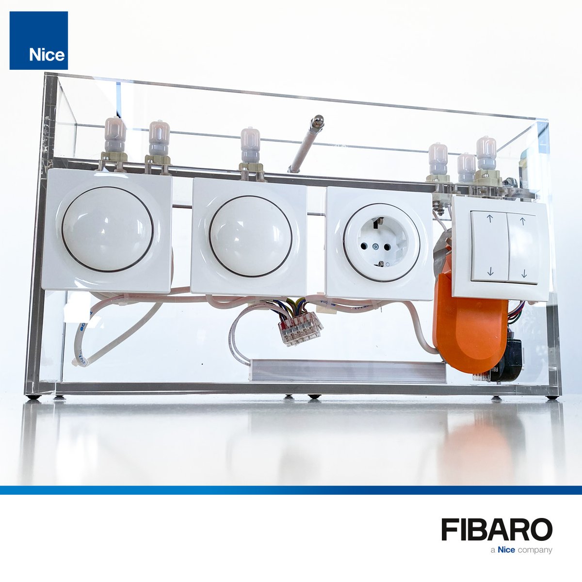 In order to make learning more effective, one needs to select the proper learning tools and materials. In FIBARO HQ we use special training boards to enhance the experience for future installers and business partners and help them learn about smart home secrets.