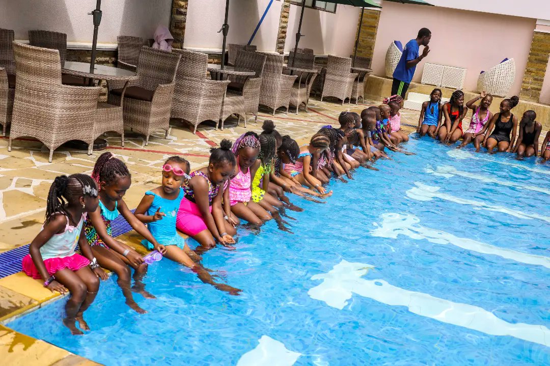 Let Your little munchkins dive into a world of fun and learning with our kids' swimming classes 🌊🏊‍♂️!

Ksh 600 per class
Ksh 6000 per month

For inquiries,  DM.

#swimminglessons #kidsswimminglessons #rupazfunnfitnesscentre #rupasmall #Eldoret