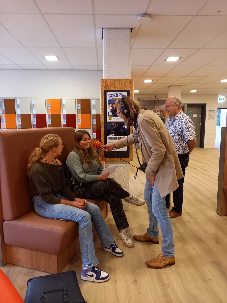 Ook <a href="/RTVDrenthe/">RTV Drenthe</a> was benieuwd wat er tijdens de #DagvandeDuurzaamheid op #Wolfsbos wordt georganiseerd. Lessen over het thema duurzaamheid én de start van een duurzaamheidswedstrijd voor alle leerlingen. 2 Docenten en 2 leerlingen vertelden journalist Remco Wilkens er alles over.