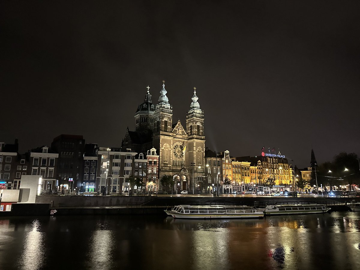 abid_patel's tweet photo. Enjoyed exploring the city Amsterdam with the awesome UK contingent, sufficiently fulled by @irnbru! 🇳🇱

Thank you @EdutechEurope &amp; @BilottaA for bringing us together! ❤️

#EdTech #EduTwitter #Education #EDUtechEurope #Amsterdam #Tourist #PLN 🥰 https://t.co/MlbgXl73PB