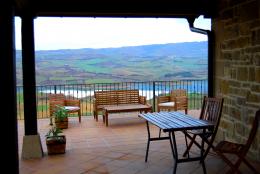 tierrasDiranzu's tweet photo. Casa Rural Santamaría es una encantadora #casarural  en el precioso pueblo de #VillanuevadeYerri  para 14 personas, a orillas del hermoso #EmbalsedeAlloz .
MAGNÍFICA TERRAZA CON BARBACOA
SOMOS PET FRIENDLY
Mas info:📷https://t.co/PSTnGoXDsg https://t.co/5gA15yntq2
