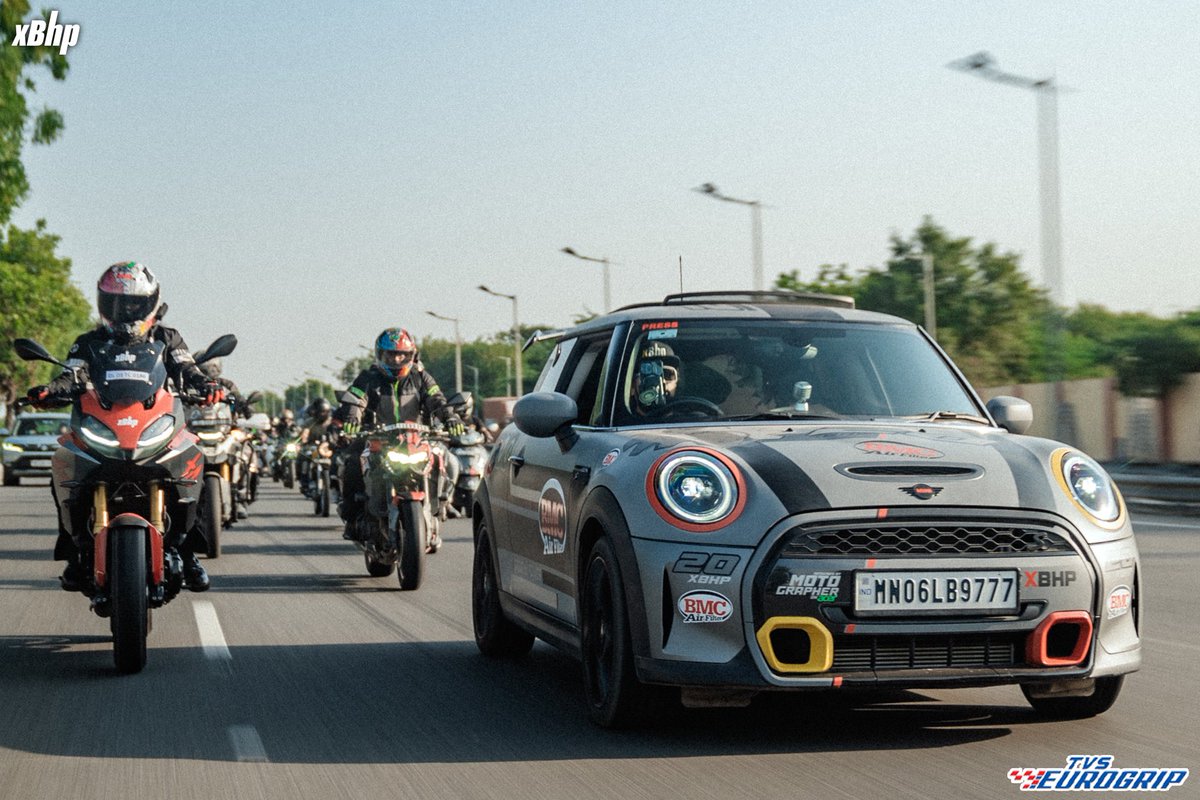 TVSEurogrip's tweet photo. TVS Eurogrip revved up Delhi with #BrunchAndBiking: xBhp edition on Sunday, 8th Oct '23, with 150+ riders driving from the xBhp Dhaba to @riderzplanet, Ghitorni.
Special thanks to @riderzplanet for hosting us!

#xBhp #xBhpFamily #TVSEurogrip #TheBikeTyreSpecialist #TameTheTurns https://t.co/6X39uYIKr3
