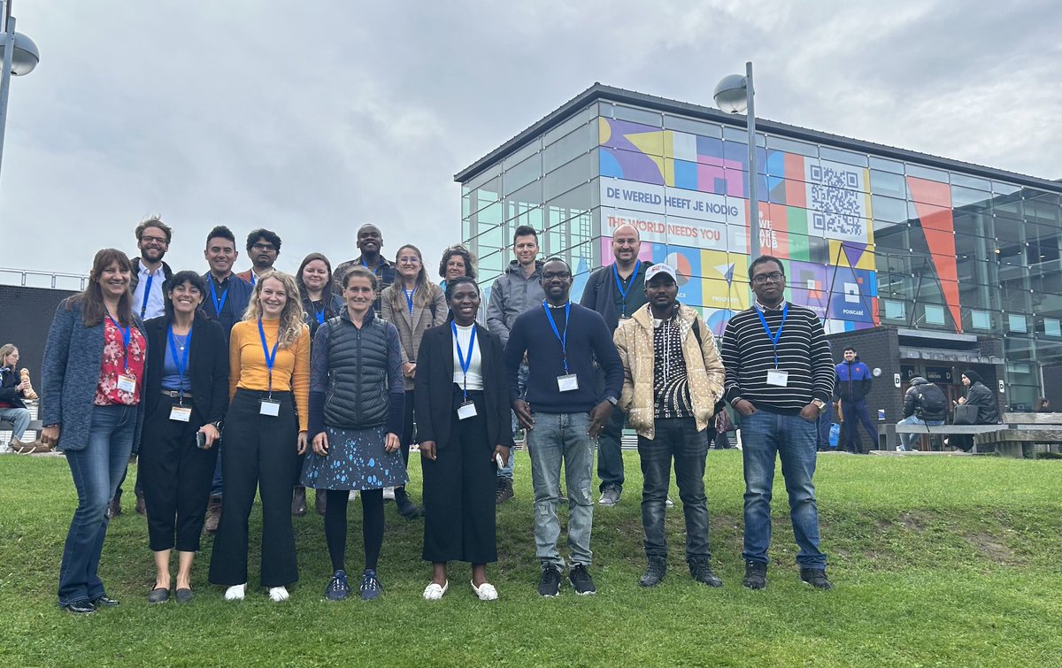 Working Group 4 paper writing workshop with topics around stakeholder engagements in climate impacts, kicks off in Brussels at VUB! Thanks to ⁦@climateimpacts_⁩ ⁦@ISIMIPImpacts⁩ ⁦@hydr_vub⁩ ⁦@VUBrussel⁩