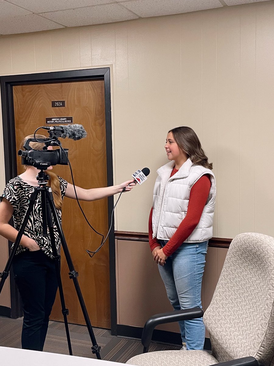 ICAPP Fellows were interviewed by WLIO to discuss the current opioid epidemic in the United States and specifically Ohio. ICAPP has released a critical question and podcast episode examining the impacts of the opioid crisis. Tune in to WLIO on Sunday to see the fellows interview!