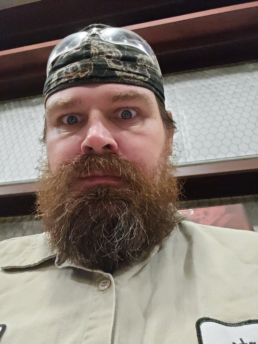 ChantzDavi60630's tweet image. #toearlyforthis