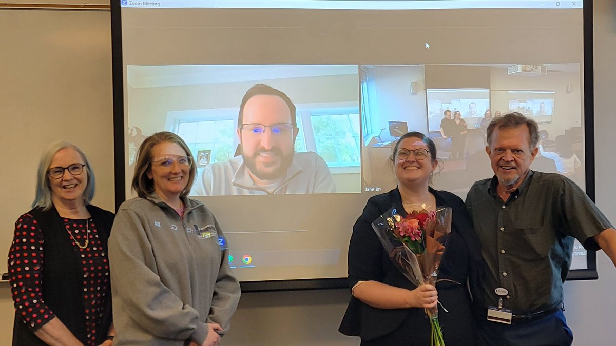Bidelman Auditory Cognitive Neuroscience Lab (@bidelmanlab) on Twitter photo Very proud to introduce DR. Jane Brown <a href="/JaneBrownPhDTBD/">Jane A Brown</a>! Congrats on a sucessful defense of your dissertation "The role of background music in concurrent speech perception." <a href="/UofMemphisCSD/">UofMemphisCSD</a> <a href="/iusphs/">IU Speech, Language and Hearing Sciences Dept</a> Very proud to introduce DR. Jane Brown <a href="/JaneBrownPhDTBD/">Jane A Brown</a>! Congrats on a sucessful defense of your dissertation "The role of background music in concurrent speech perception." <a href="/UofMemphisCSD/">UofMemphisCSD</a> <a href="/iusphs/">IU Speech, Language and Hearing Sciences Dept</a>