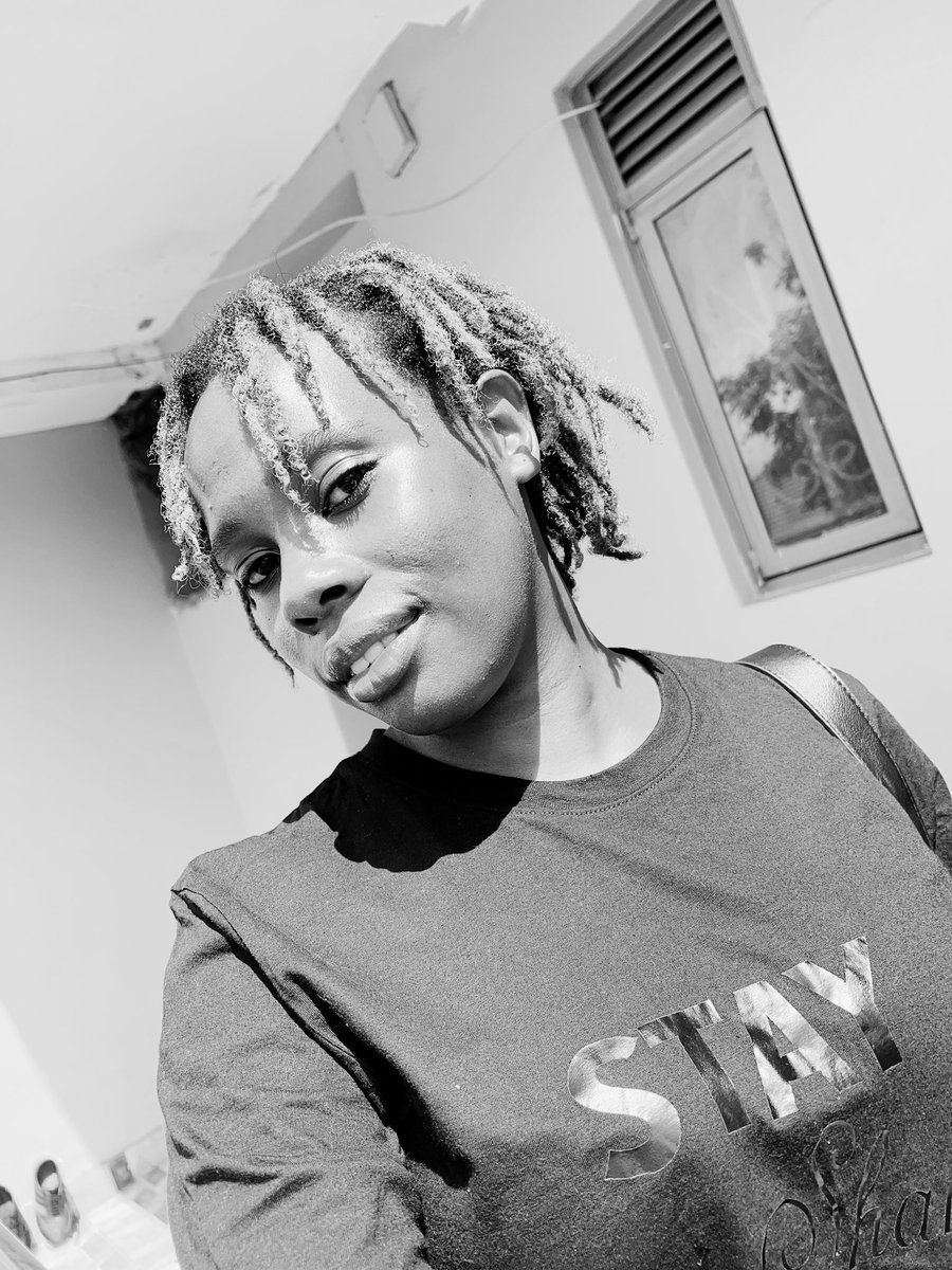 kindskn_'s tweet photo. Am following back every one that follows me …. ❤️❤️❤️ https://t.co/cKo6QK3l17