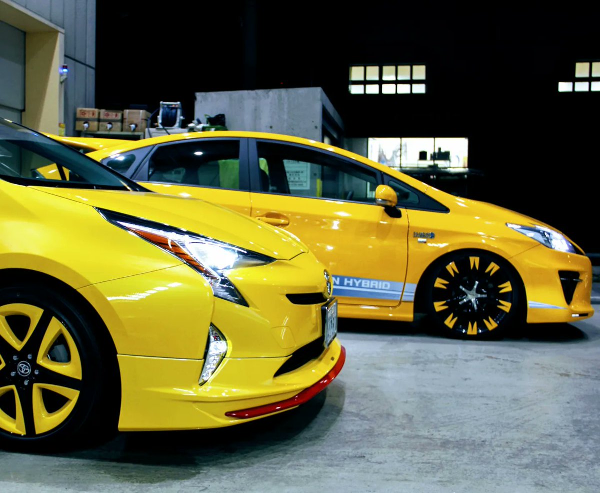 yellowPRIUS's tweet photo. Logiの皆様ありがとうございます😆
お手数お掛けしました
目指した変態車じゃなく、ややかわいい車になりました😳ダメならまた塗ればいい😆#たんぽぽ倶楽部_きいろ組 #たんぽぽ倶楽部 #きいろ組 #プリウス #プリウス60 #60プリウス #prius #prius60 #yellow #yellowprius #トヨタグラム #新型プリウス https://t.co/zJYUeTk1vl