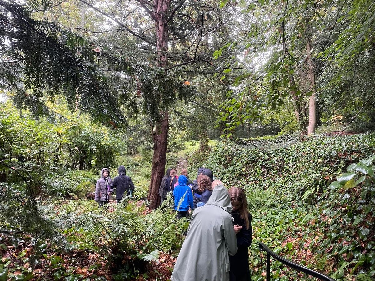 dphs's tweet photo. Today our Year 7 students visited Copped Hall to #BEinspired for their creative writing. They went on a tour of Epping Forest to aid their descriptions.
#BEawriter
#BEcreative https://t.co/65affflecB