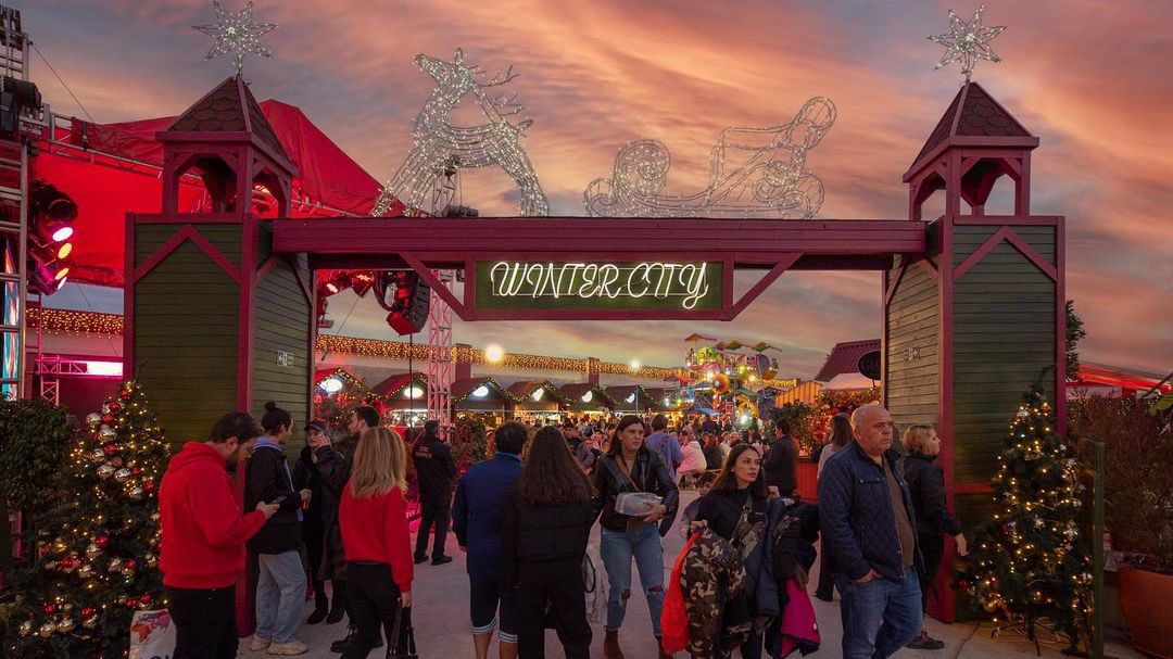 terracityavm's tweet photo. Özlediğinizi billiyoruz, geçmişten
karelerle #TBT! 

#WinterCity #TerraCity #Antalya #Eğlence https://t.co/9GIHU3tWFa
