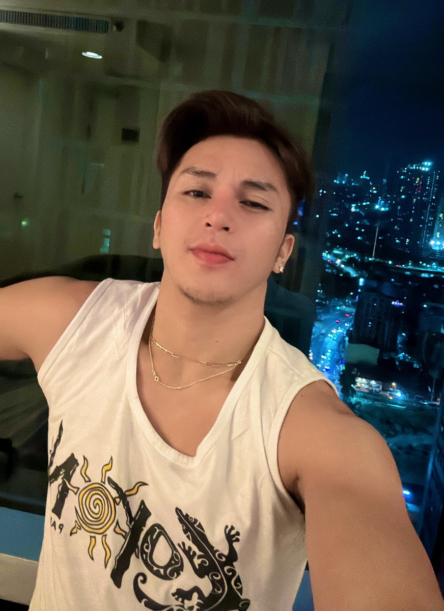 bb-boy ☺️ tweet media