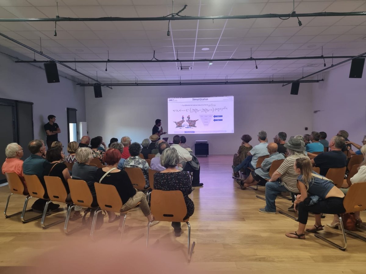LSBB_UAR3538's tweet photo. Nous avons fait, mardi, une conférence sur le thème de la Muographie à l'ESC de Rustrel. Nous remercions les personnes présentes et également la Mairie de Rustrel. 
Nous comptons faire d'autres conférences sur d'autres thèmes du laboratoire. 
#rustrel #LSBB #vaucluse #muographie https://t.co/ckzTfClNkF