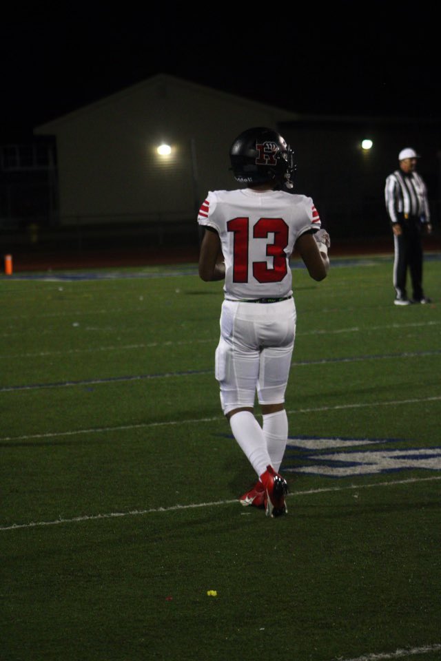 jaylinJones_'s tweet image. I am thankful for the opportunities I have been given 🌟 #ThankfulThursday @RVille_Football