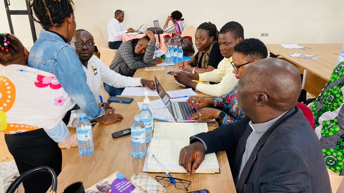 Development Foundation for Rural Areas (@defora_ug) on Twitter photo Our ED Rev Kalyebara Stephen attending the consultative meeting to inform phase III of the UNFPA-UNICEF  Programme to #ENDCHILDMARRIAGE Our ED Rev Kalyebara Stephen attending the consultative meeting to inform phase III of the UNFPA-UNICEF  Programme to #ENDCHILDMARRIAGE