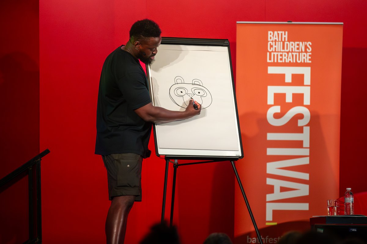 ⭐️ @dapsdraws joined us twice last week to introduce us to ‘Speak Up’ a powerful story of peaceful protests to save a library. ✍️ Dapo is a talented illustrator and once he read us the story, we got to have a go and drawing some of the characters! #BathKidsLitFest