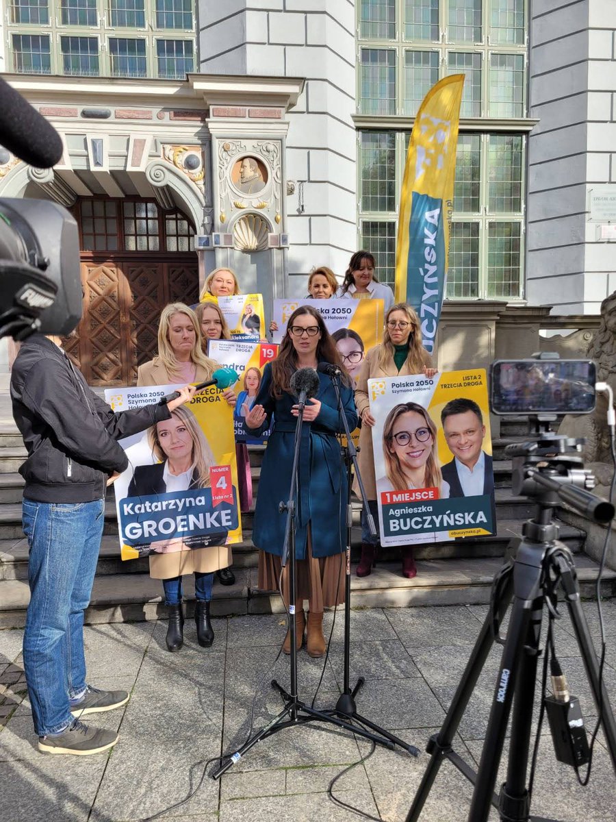 WioletaTomczak's tweet photo. Potrzebne jest przywrócenie refundowania in vitro przez państwo. Chcemy opieki okołoporodowej na wyższym poziomie. Marzymy o tym, aby kobiety rodziły bez bólu i wiemy, że jest to do zrobienia.👇
@pl_2050
@PL2050Pom
#KobietyDoPrzodu #KobietyWSejmie #KobietyNaWybory #kobietyTosiła https://t.co/jfOUhI3lyj