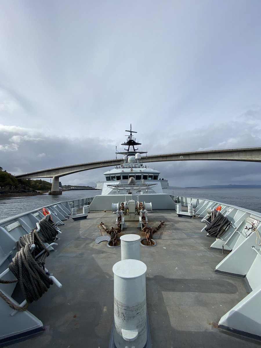 Specialist Navigator (Spec(N))Training continues around #Scotland 🏴󠁧󠁢󠁳󠁣󠁴󠁿
Who knows which bridge the Spec(N)s have expertly navigated us under?