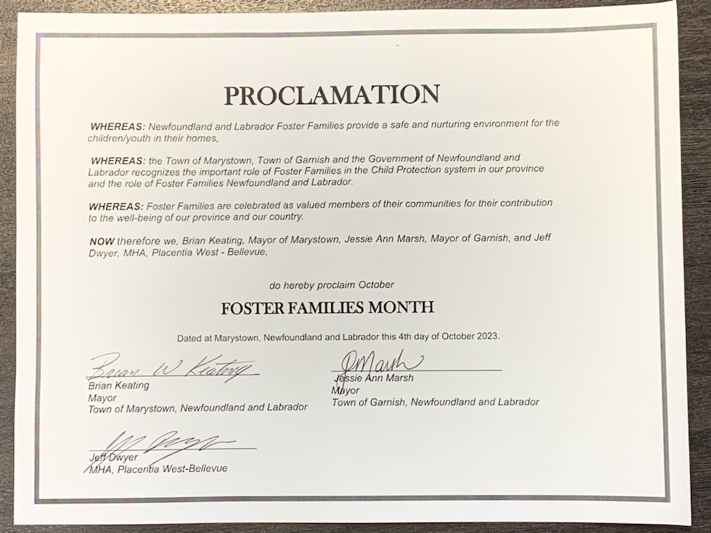 FosterFamilies's tweet photo. Thank you to the Town of Marystown and Garnish for signing the proclamation for Foster Families Month. @CSSD_GovNL @TownofMarystown @townofgarnish @JeffDwyerMHA https://t.co/aHFHduwUX5