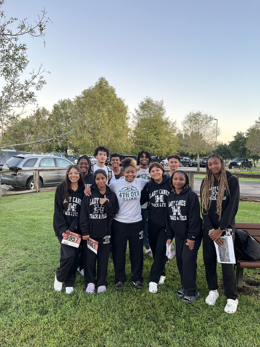 hightower_xc's tweet photo. 2023 Cross-Country 
District Championship
District 20-6A 
HHS💚🖤 https://t.co/qGFUPFHaH5