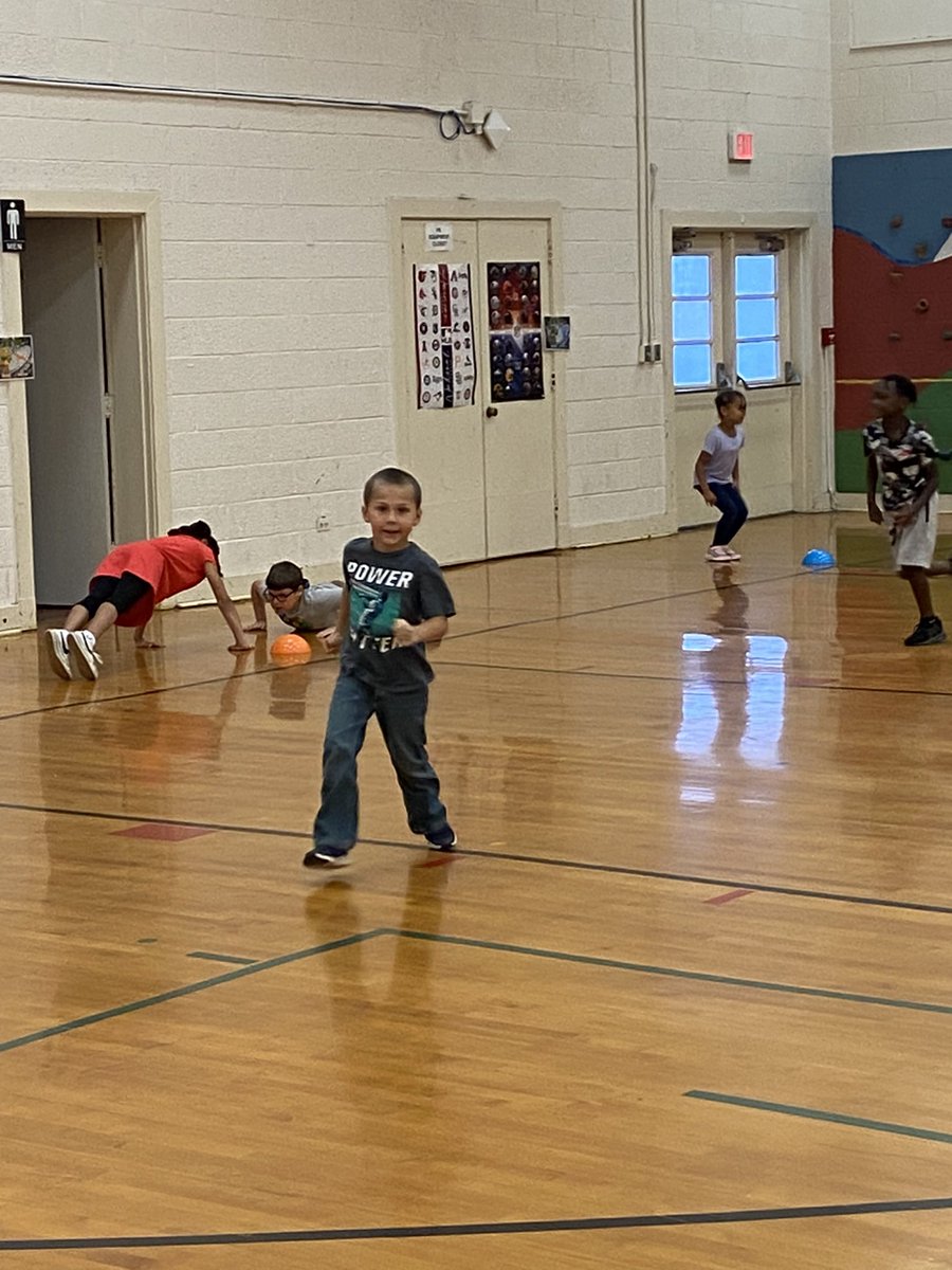 pecoachyoung's tweet photo. Ninja turtle tag with 2nd grade  thanks to @RoyalOaksPE  for the idea and cards https://t.co/26frRoEsMV
