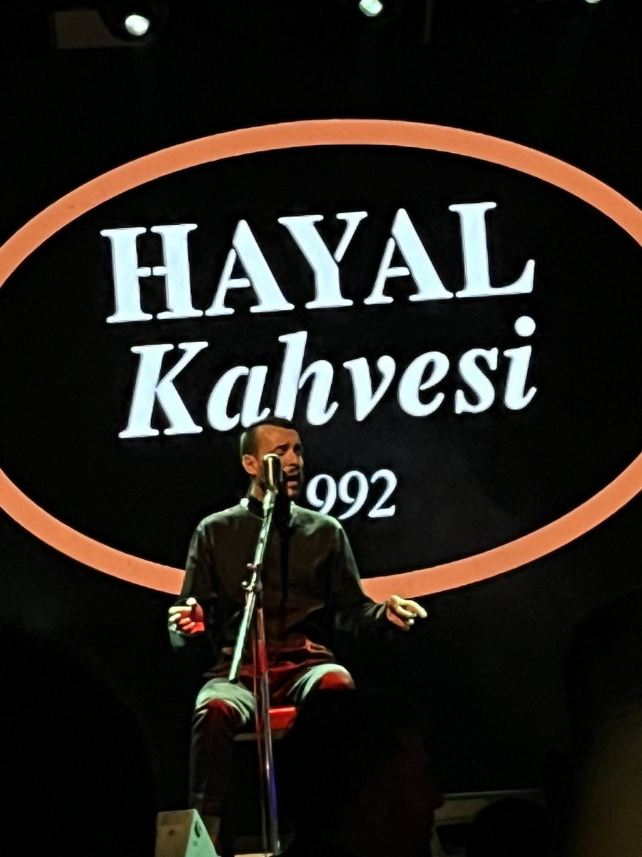 aysecetin_8's tweet photo. Bazı kavuşmaların mutluluğu ❤️💎 @cemadrian https://t.co/ibfaKkBgaO