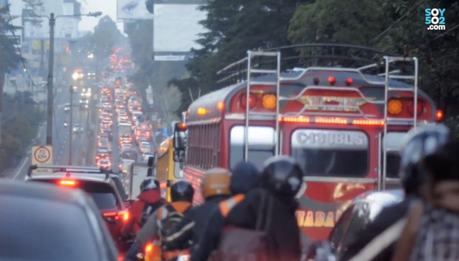 Chinga y chinga que quiten los bloqueos para disfrutar de la libre locomoción.

La libre locomoción: