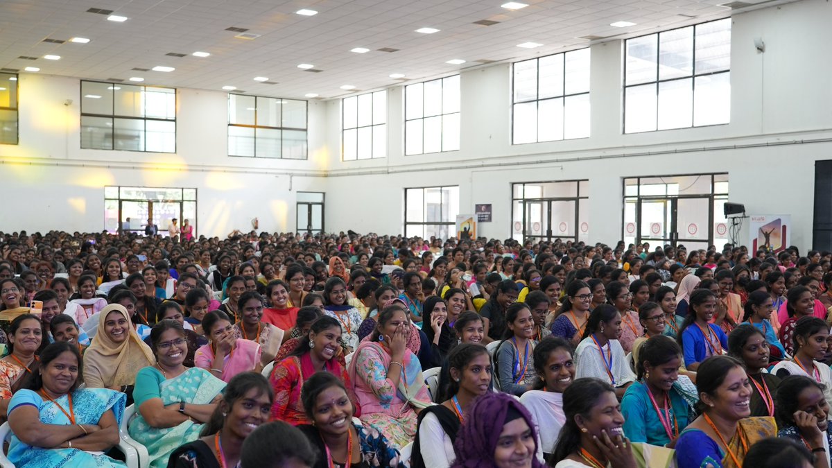 ictacademyindia's tweet photo. Actor & Director, Rajmohan Arumugam delivered an illuminating special address at the ICT Academy Youth Leadership Summit 2023.
Date: 12 October 2023
Venue: Codissia Trade Fair Complex, Coimbatore.
#ictacademyindia #YouthTalk2023 #YLS23 #Talkathon #speechcompetition @imrajmohan https://t.co/IGgdJSw1Px