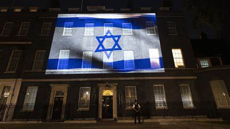 We stand with Israel ! With several UK buildings being lit up since Sunday with Israeli flag to express solidarity , @sandwellcouncil did you ?