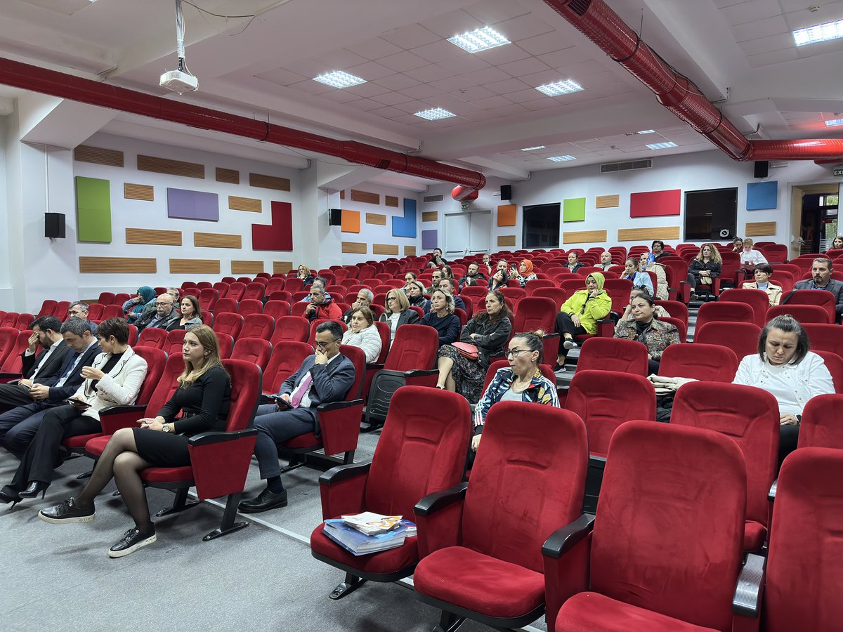 Bahçeşehir Koleji ‘Uluslararası Eğitim Günleri’ kapsamında, Mentora Education Group ve Kimya Organizasyon yetkililerini bugün kampüsümüzde ağırladık. 
Ortaokul ve lise öğrencilerimize, ardından da velilerimize bilgilendirmelerde bulundukları için teşekkür ederiz❤️💙