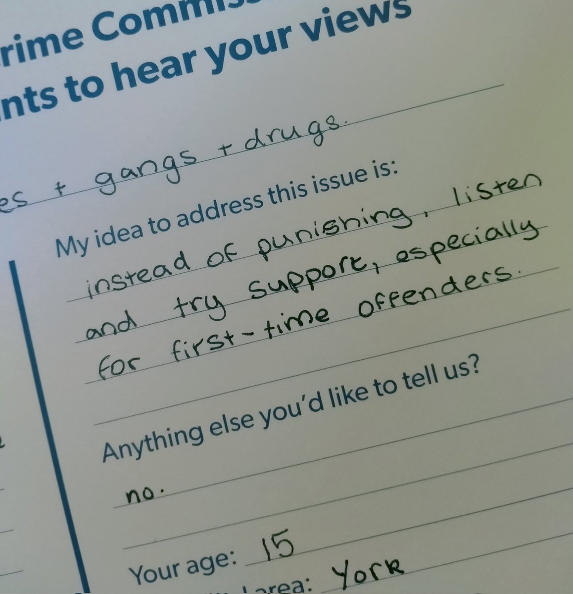 Big thanks to Y11s at @AllSaints_York for sharing their views on Drugs, Gangs and county Lines today! Lots of discussion around rehabilitation and support!