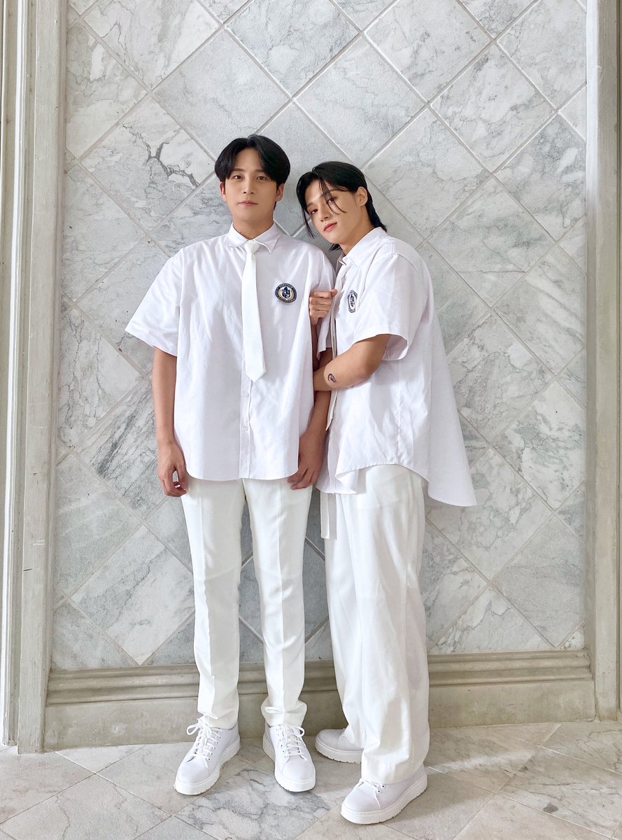 ATEEZofficial's tweet image. [#우영] 우리 막둥이 생일 축하해
형이 뽀뽀 많이 해줄게
#ATEEZ #에이티즈