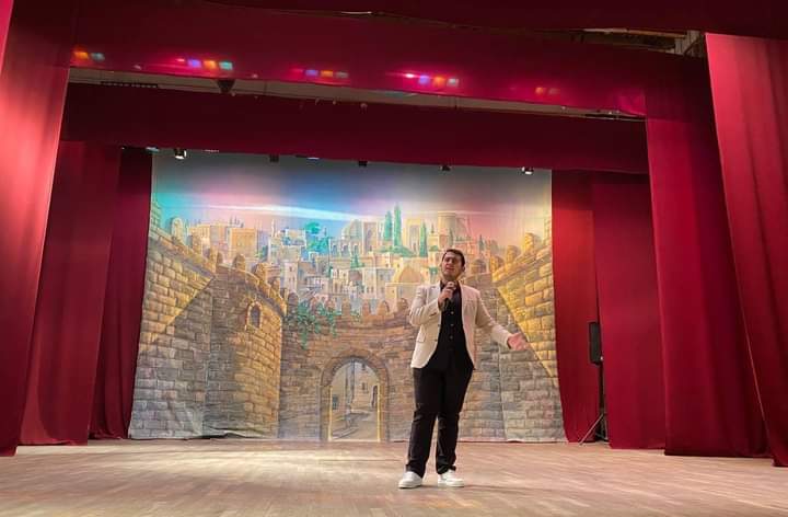 MerdekanMS's tweet photo. 17 sentyabr 2023-cü il tarixində Mərdəkan Mədəniyyət Sarayında “Milli Musiqi günü”nə həsr olunmuş tədbir keçirildi. Tədbiri sarayın təşkilatçısı K. Rəcəbova açaraq bildirdi ki, “Milli Musiqi Günü” dahi Üzeyir Hacıbəyovun doğum günü ilə bağlıdır. https://t.co/pvgJDrUz5B
