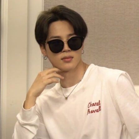 ktae_be's tweet photo. as melhores pérolas de park jimin - a thread pra te fazer rir https://t.co/JIdThabz8K