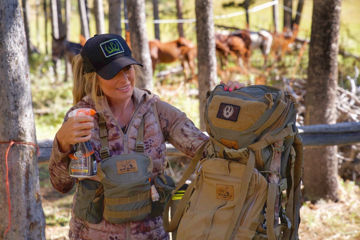 KristyTitus's tweet photo. Going in Stealth Mode.
@DeadDownWind BLACK takes scent elimination to the next level with the most advanced formula and most effective results on the market.ย
#deaddownwind #scentprevention https://t.co/M8wphgpAsg