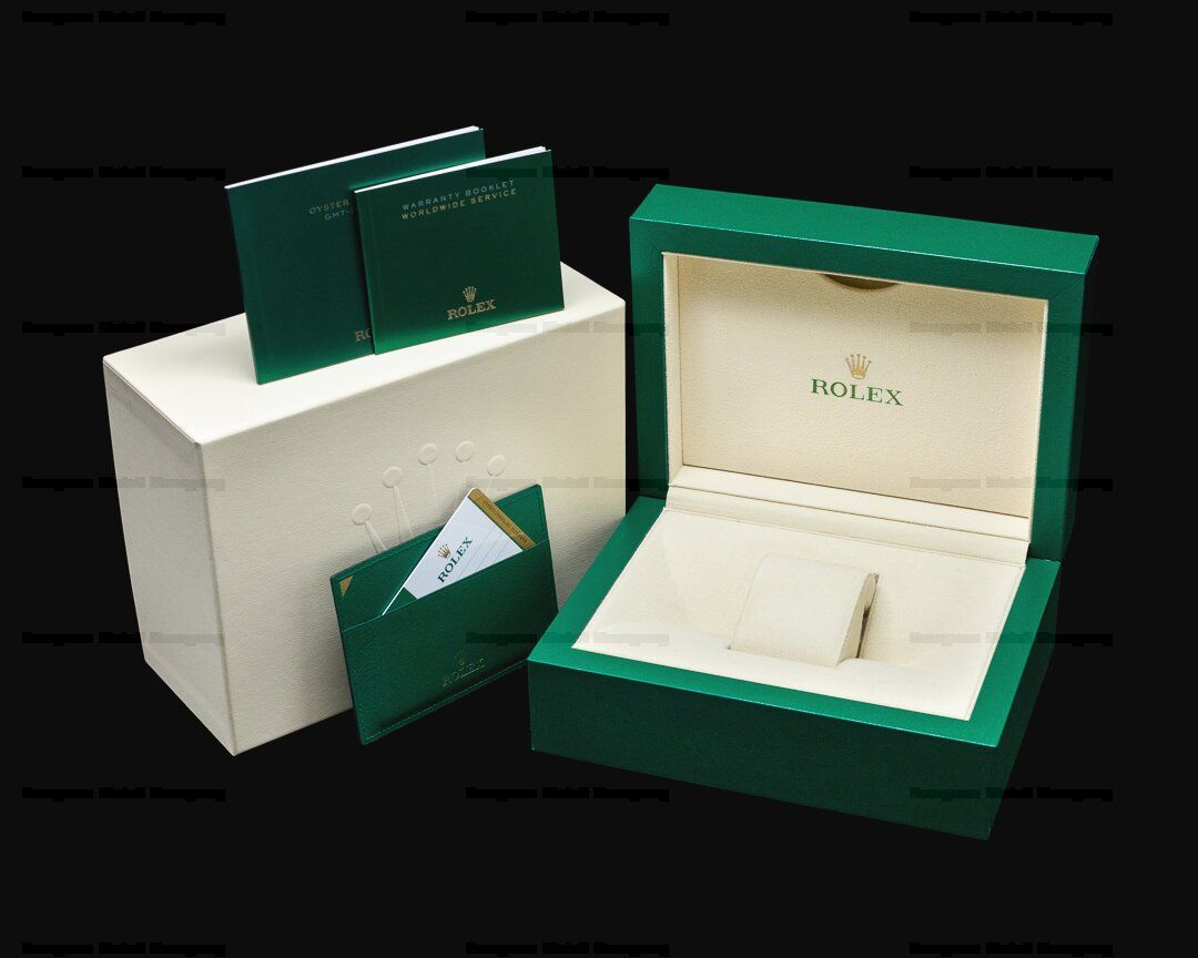 EuropeanWatchCo's tweet image. Rolex GMT Master II 116758SANR 18k YG Diamond / Sapphire. bit.ly/45GtJDb 

#Rolex 
#GMTMasterII                                                                                        
#Horology
#Rolex116758SA