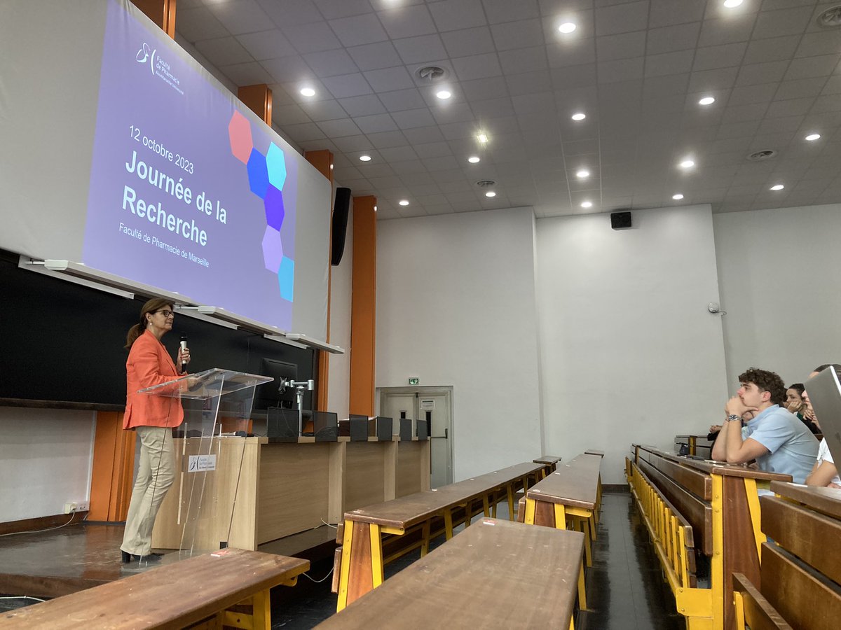facpharmarseill's tweet photo. Après le #masterday , la faculté vous accueille pour sa journée de la recherche #JDR2023 qui montre la diversité des débouchés offerts par la faculté.
@univamu @Insermpacacorse @CNRS_dr12 @aphm_actu @doyenspharma @Pharma_ANEPF @Inria @INRAE_France @Ordre_Pharma @marseille https://t.co/FLekLUeSO6