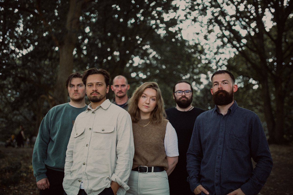 Echo Empire (@echoempire) on Twitter photo "Like hearing morphing waves of sound, transitioning from melancholic to euphoric with real skill"
<a href="/northlingmusic/">Northling</a> are profiled by <a href="/w_j_stokes/">William J. Stokes</a> in the new <a href="/ElectronicMagUK/">Electronic Sound</a>
'Hallowed Ground' EP out now on @AnjunaReflects
🎵 reflections.ffm.to/hlldgrwnd
📖 electronicsound.squarespace.com/shop/p/issue-1… "Like hearing morphing waves of sound, transitioning from melancholic to euphoric with real skill"
<a href="/northlingmusic/">Northling</a> are profiled by <a href="/w_j_stokes/">William J. Stokes</a> in the new <a href="/ElectronicMagUK/">Electronic Sound</a>
'Hallowed Ground' EP out now on @AnjunaReflects
🎵 reflections.ffm.to/hlldgrwnd
📖 electronicsound.squarespace.com/shop/p/issue-1…