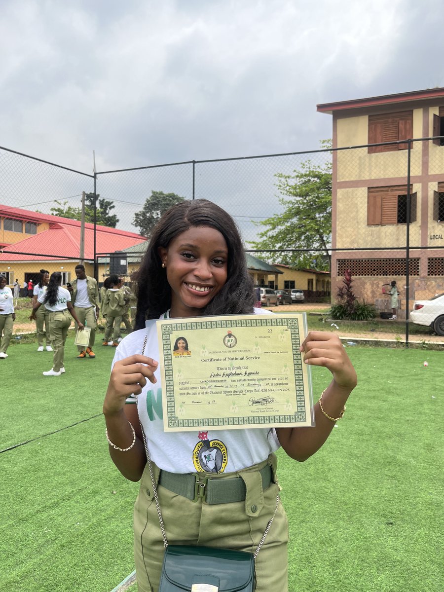 a_jolaoluwa's tweet image. Finallyyyy💃🏻