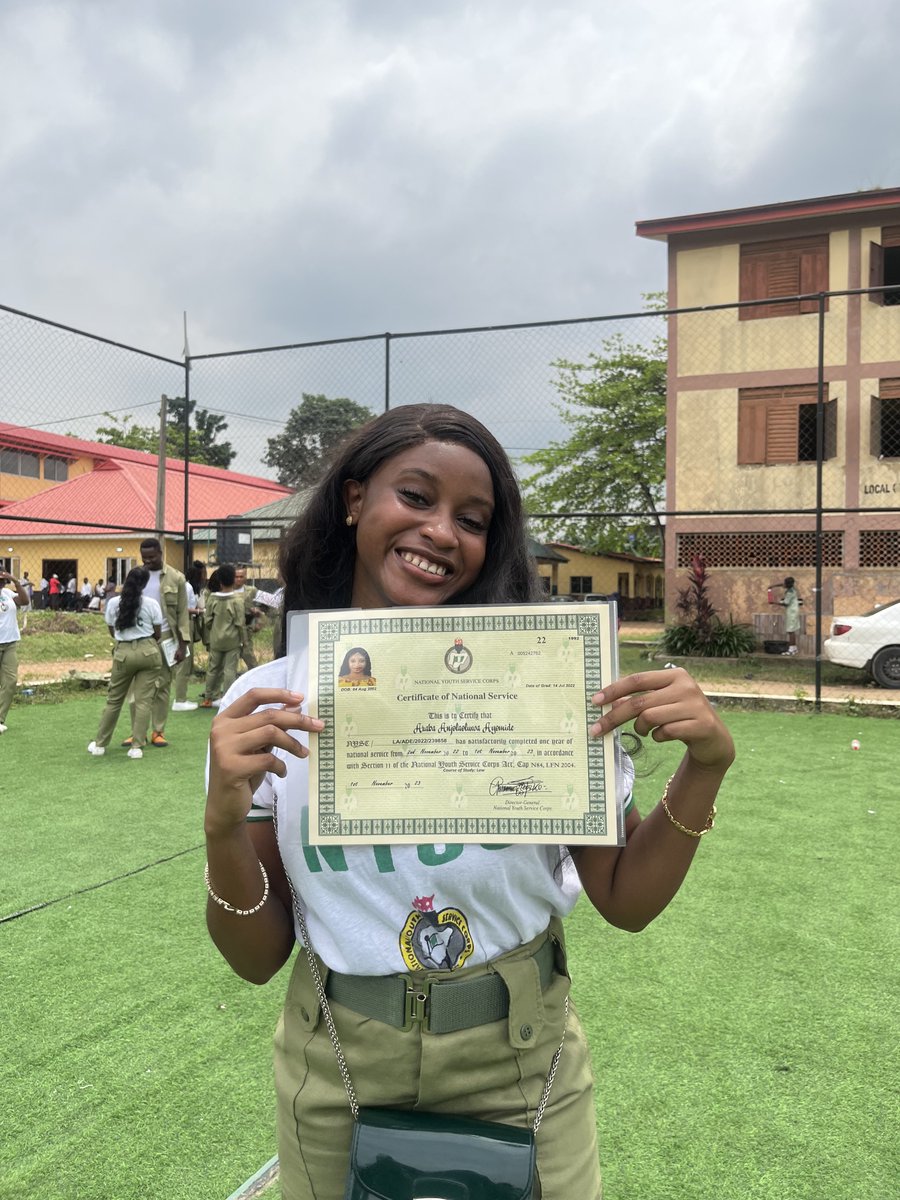 a_jolaoluwa's tweet image. Finallyyyy💃🏻