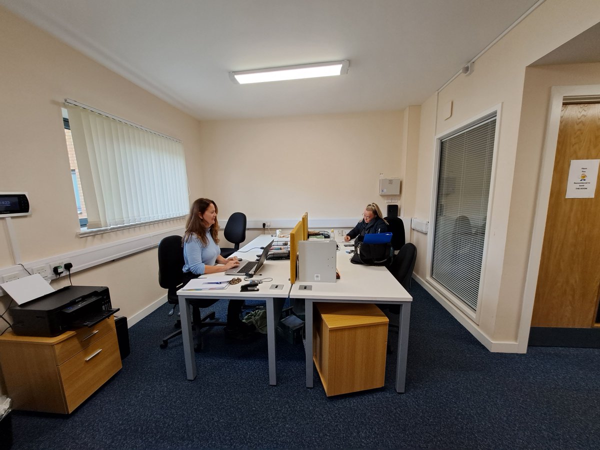 It was a busy day in our new Head Office yesterday, with the operations management and senior leadership meetings taking place in the training room, and project coordinators from north and south Glasgow in the office space. Big thank you to Webhelpfor supplying the furniture.