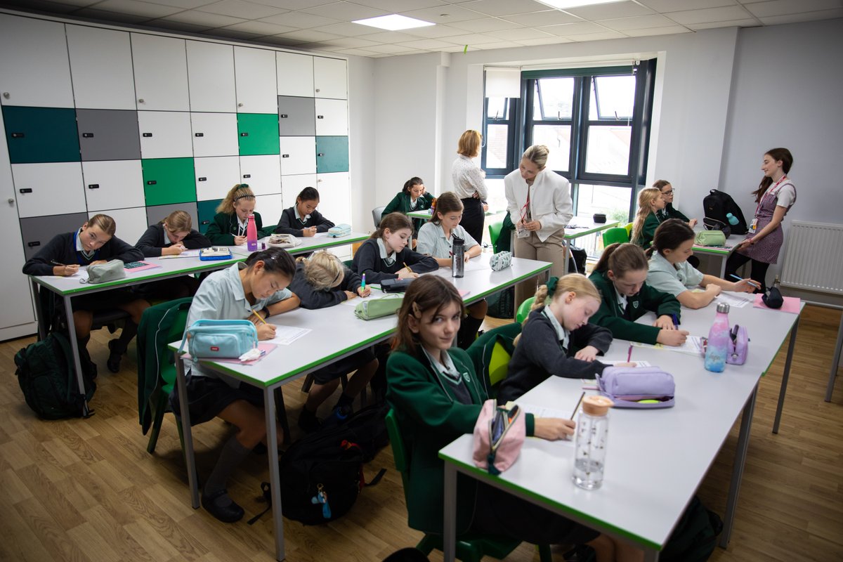 SurbitonHigh's tweet photo. Yesterday as part of SCOPE day, Year 7 received 'Fall letters' from their parents, explored resilience, and participated in the Dove Self-Esteem Project. They also enjoyed a joint House activity on friendship with Year 9. 📝💪 #Resilience #Friendship #SCOPEDay https://t.co/ET6d9emHgQ