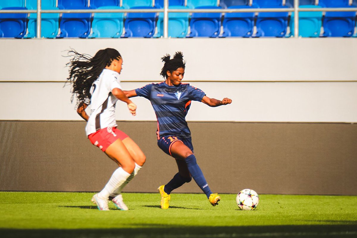 BoaduwaaDoris's tweet photo. Not the results we wanted thanks to the fans for the lovely support 🙏🏾 All to play for in Sweden 🇸🇪
 
📸@aleksandar_sec 

 #UWCL #DB10 🙏 https://t.co/w0p9zKGCrw