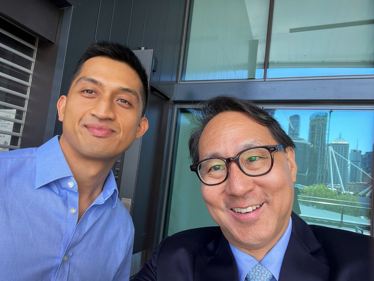 CurtisSChin's tweet photo. @brisbanecityqld @brisbanetimes @Queensland @StevenCiobo @goesamos @yeensight @LaurenSorkin18 @RCitiesNetwork @MilkenInstitute @APCSummit @BloombergAU @BloombergTV @business @haslindatv @NinaHachigian @9NewsQueensland @Oriel_Morrison @BloombergtvID @bne_lordmayor @iocmedia @VisyIndustries @KarishmaJourno @opinion Back to this #AsiaPacificCitiesSummit & Mayors’ Forum #2023APCS 🧵 thread from beautiful #Brisbane, #Australia 🇦🇺.
Definite highlights so far: co-facilitating the drafting of the Accord, meeting with #TeamPH #Philippiness & hanging with the Right Honourable @bne_lordmayor! https://t.co/QVd3UMfnjv