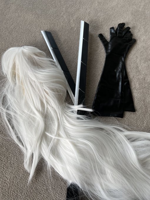 Halloween cosplay loading&hellip;  Any guesses? https://t.co/GynZQGhipZ<a href="/tag/cosplay"class="tags"><span>#cosplay</span></a><a href="/tag/nier"class="tags"><span>#nier</span></a><a href="/tag/nierautomata"class="tags"><span>#nierautomata</span></a><a href="/tag/nierautomatacosplay"class="tags"><span>#nierautomatacosplay</span></a>